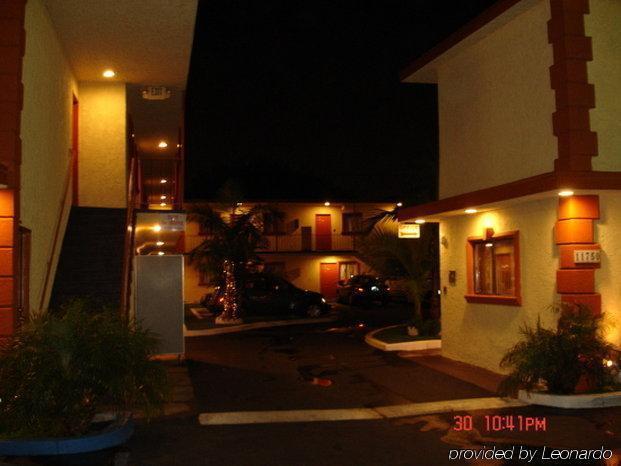 Hotel Paradise And